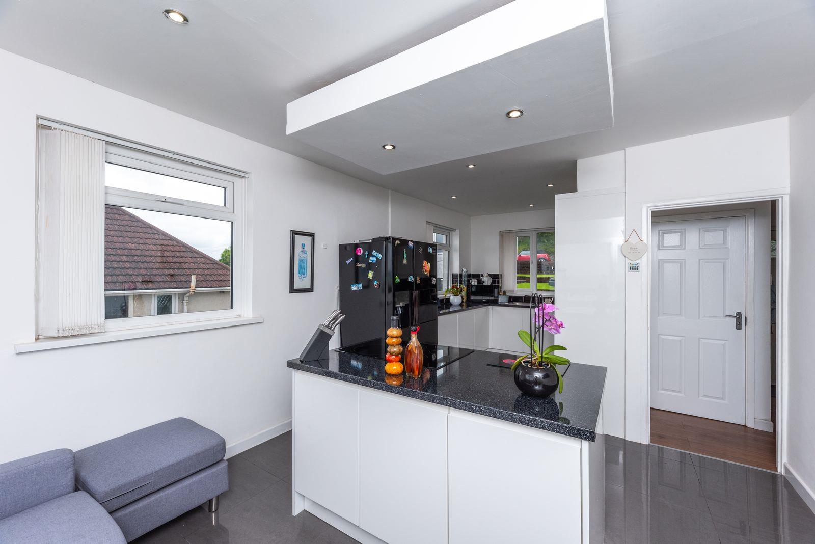 Lon Caron, Sketty, Swansea, SA2 0TW